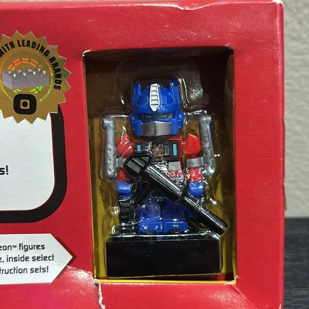 Hasbro Kre-O Transformers Set - Red and Blue